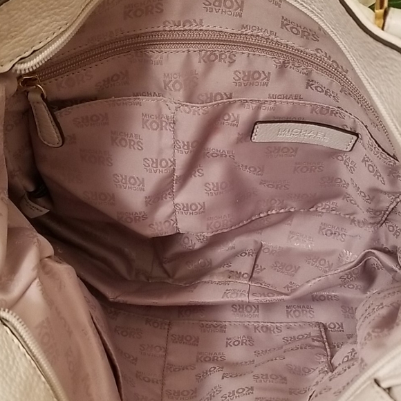 Michael Kors Handbag - Picture 7 of 16